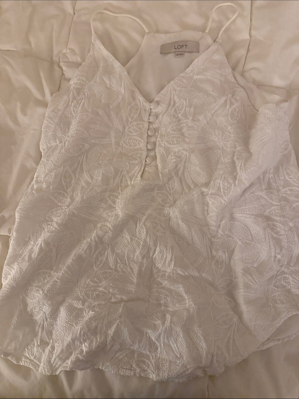 LOFT White Lace-Textured Spaghetti Strap Cami
